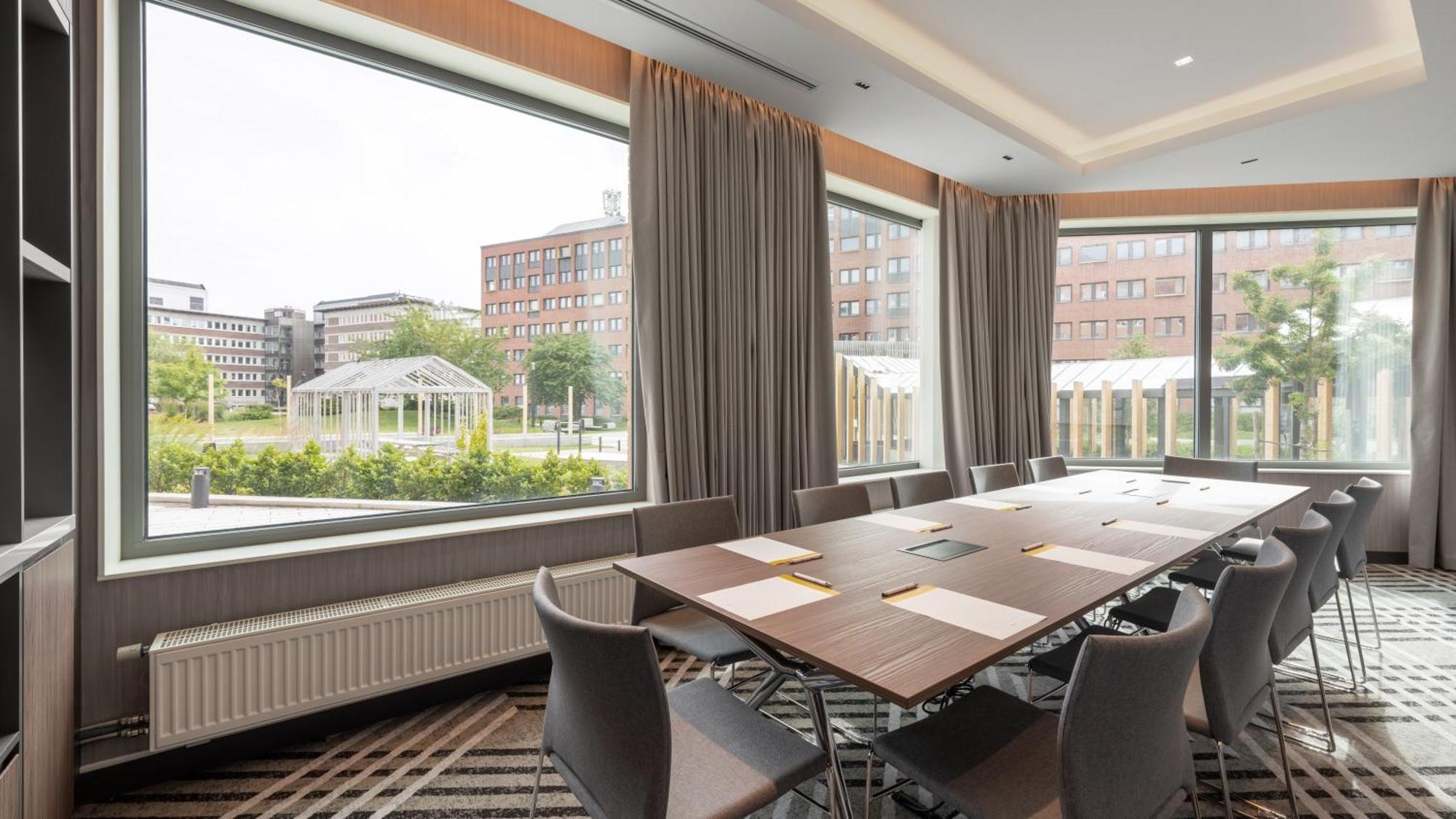 Voco Stockholm - Kista By Ihg Estocolmo Exterior foto