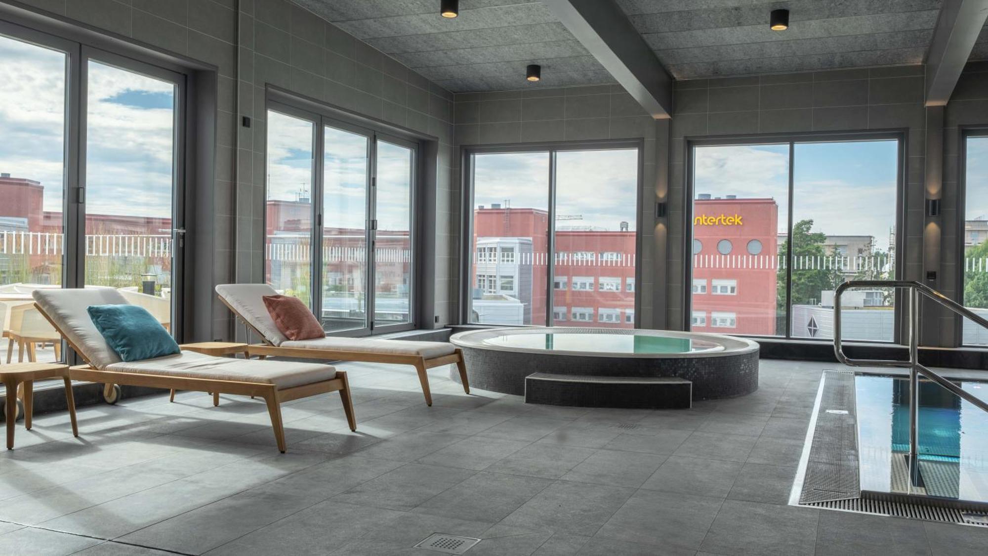 Voco Stockholm - Kista By Ihg Estocolmo Exterior foto